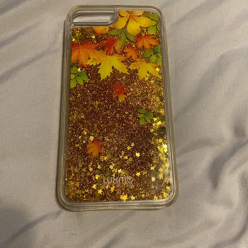 Barely used IPhone 7 Plus phone case.